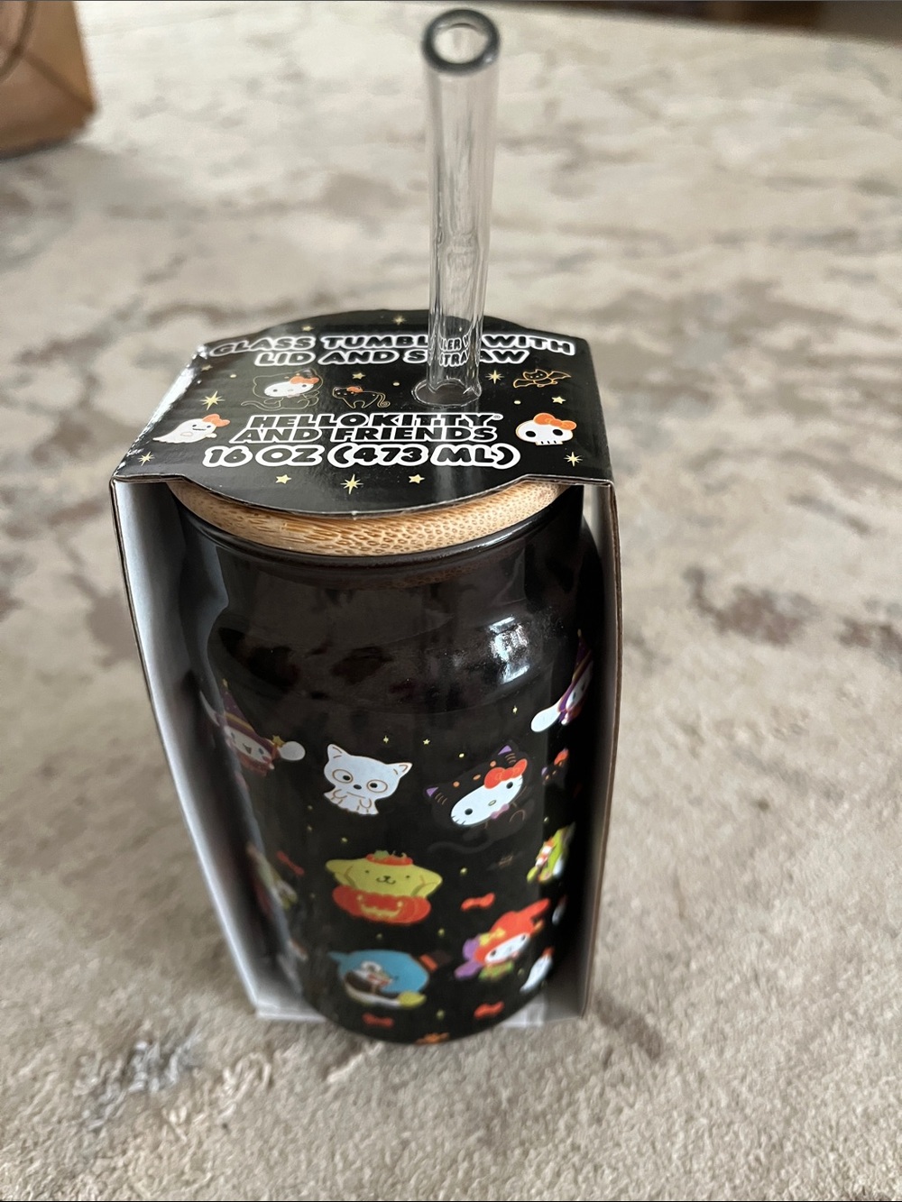 Hello kitty water bottle/tumbler with straw